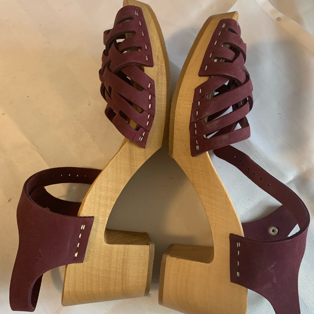 Burgundy leather clogs